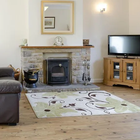 Holiday home Amerdale